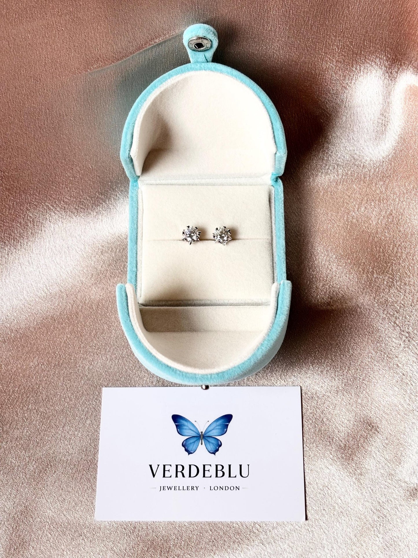 Moissanite Stud Earrings 2 Carat, 925 Sterling Silver Brilliant Sparkly Studs, Classic Everyday Earrings