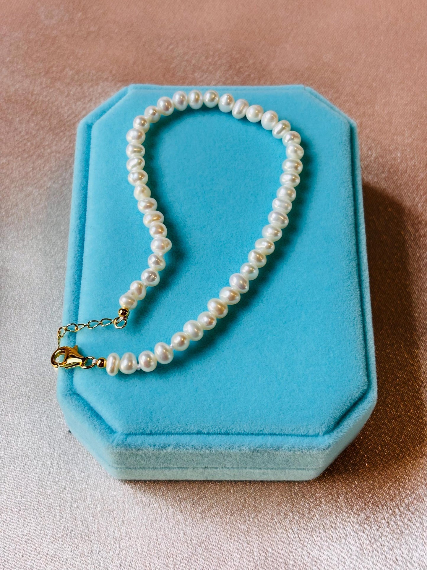 Natural Freshwater Pearl Bracelet, 18K Gold Plated Clasp, Dainty Elegant Jewellery