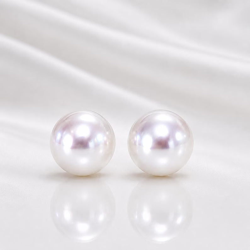Solid gold & Pearls