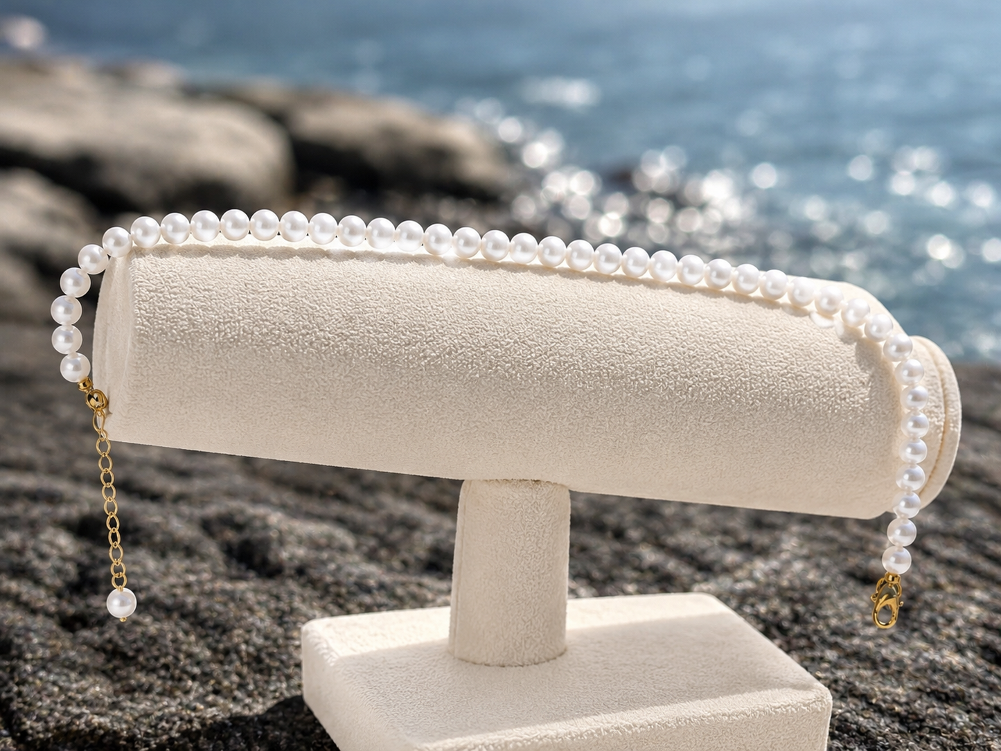 Natural Freshwater Pearl Bracelet, 18K Gold Plated Clasp, Dainty Elegant Jewellery