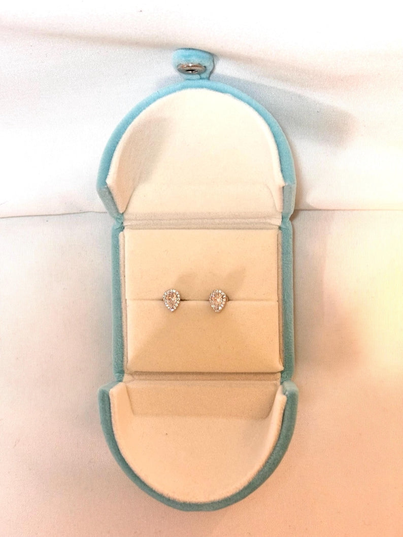 1CT Pear Moissanite Stud Earrings | Argentium 925 Sterling Silver