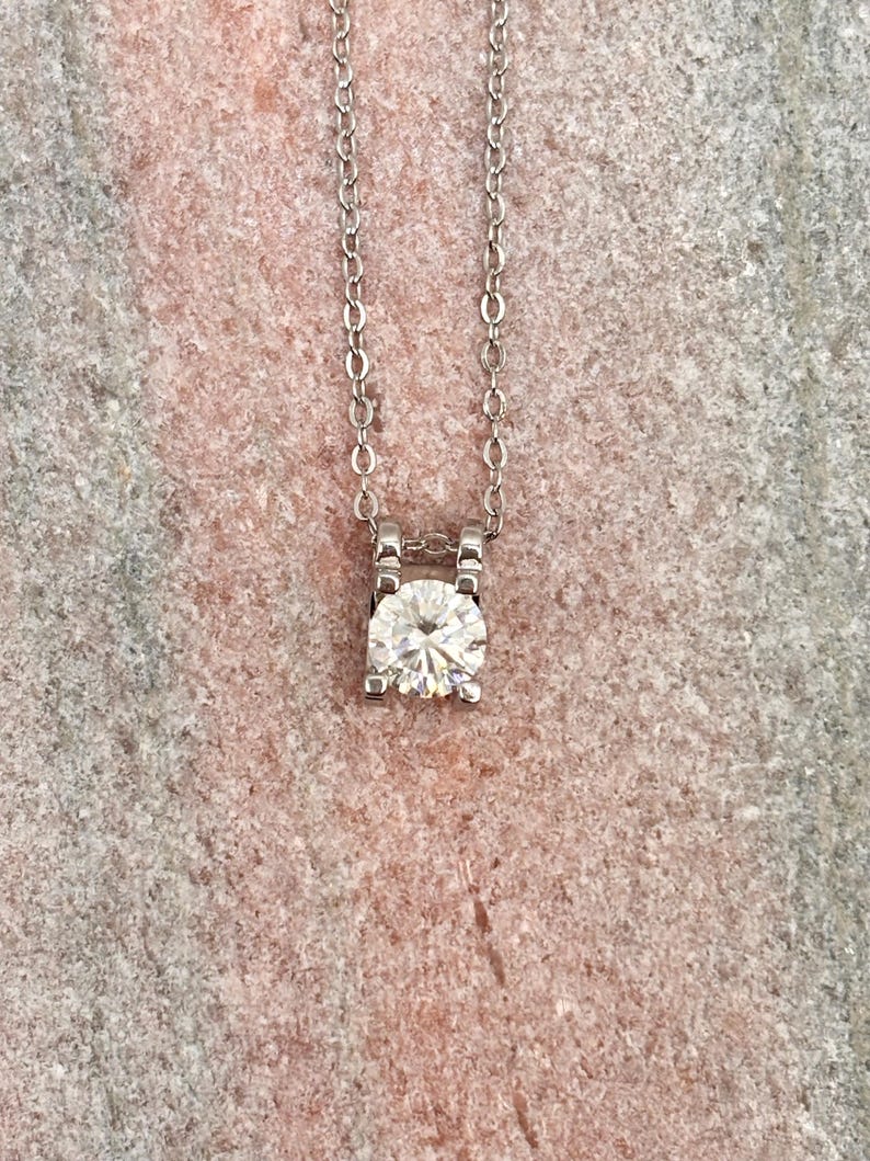 1CT Moissanite Halo Necklace | 18K White Gold-Plated 925 Sterling Silver