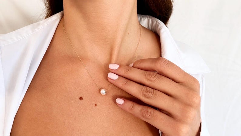 18K Solid Gold Freshwater Pearl Jewellery Set – 8mm Necklace & 9mm Stud Earrings