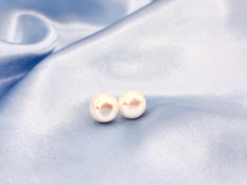 18K Solid Gold Freshwater Pearl Stud Earrings 9mm Hallmarked Fine Jewellery