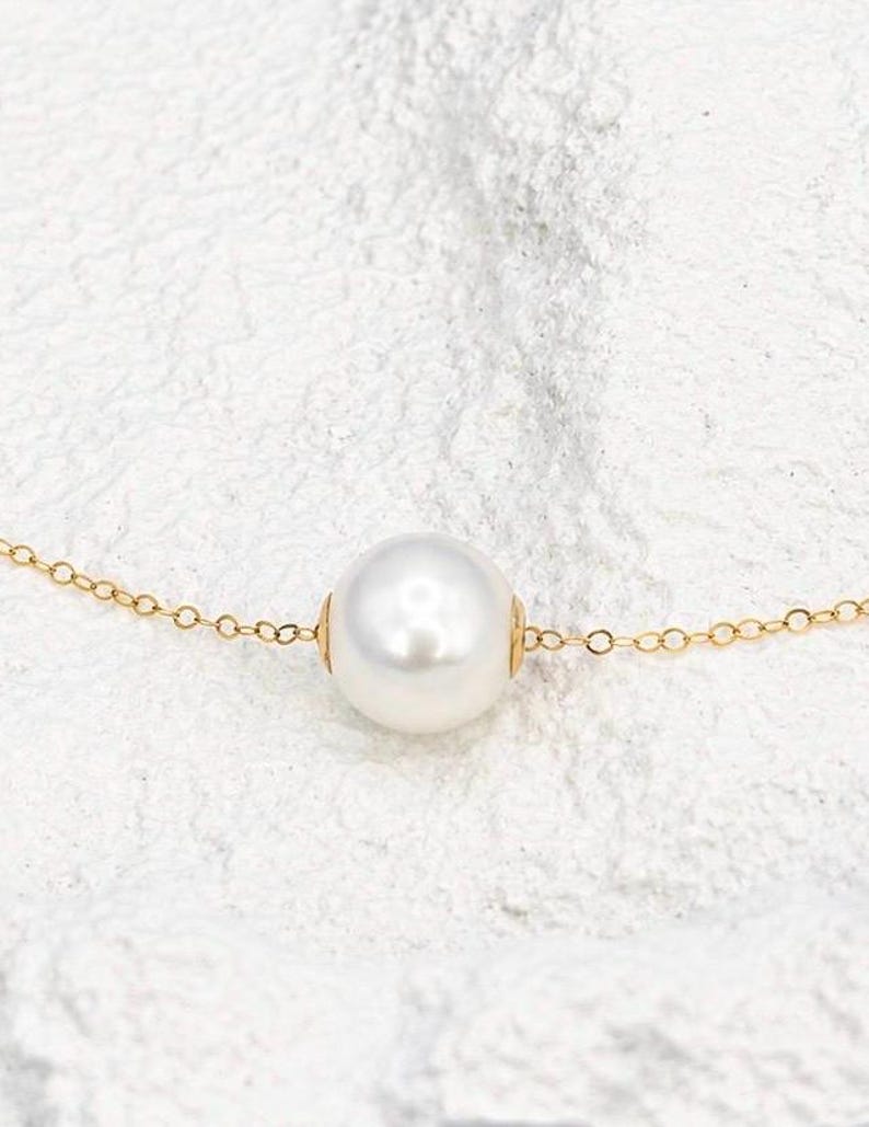 18K Solid Gold Freshwater Pearl Jewellery Set – 8mm Necklace & 9mm Stud Earrings