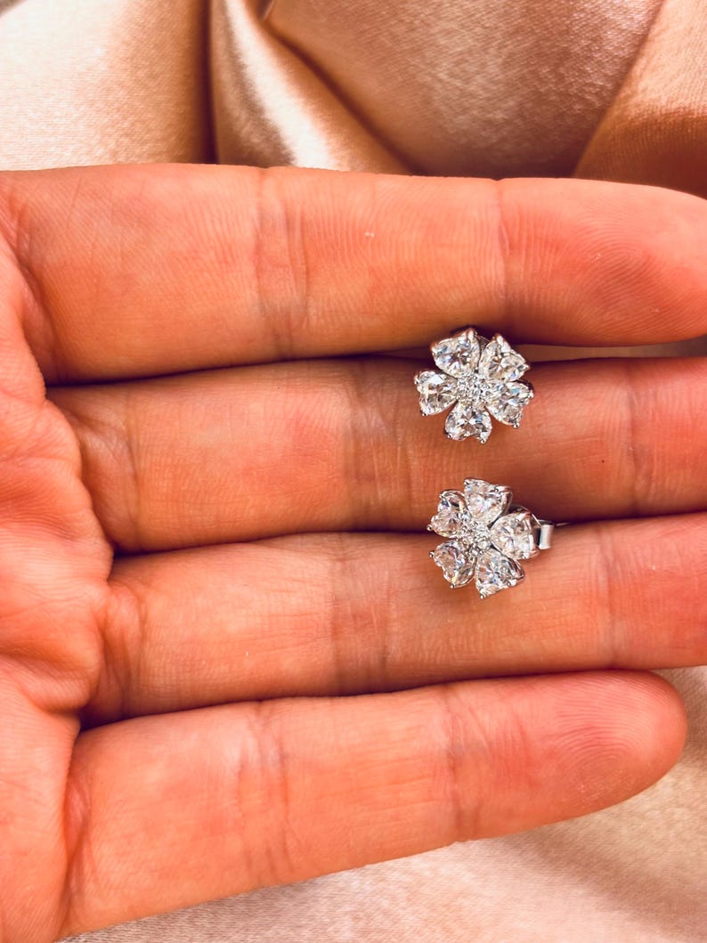 2CT Moissanite Flower Stud Earrings, 925 Sterling Silver Floral Earrings
