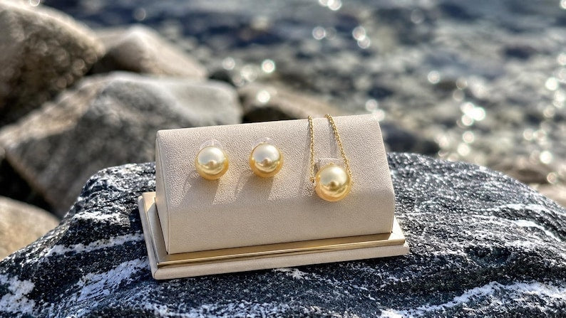Certified Golden South Sea Pearl Stud Earrings, 9mm, Vivid Golden Yellow, 18K Solid Gold