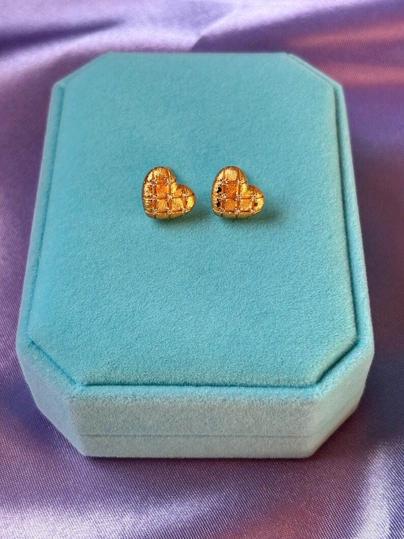 Textured Heart Moissanite Stud Earrings | 18K Gold-Plated 925 Sterling Silver