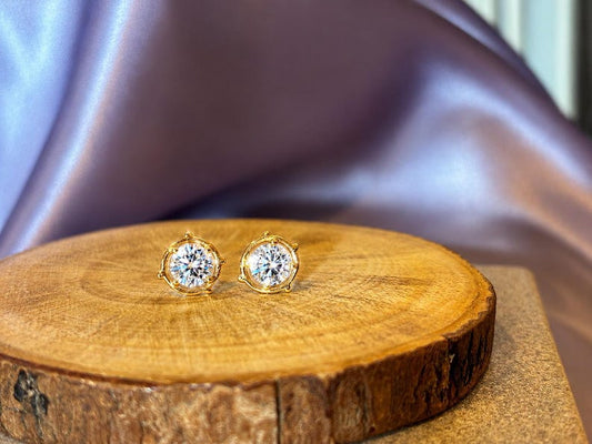 Round Moissanite Stud Earrings | 18K Gold-Plated 925 Sterling Silver