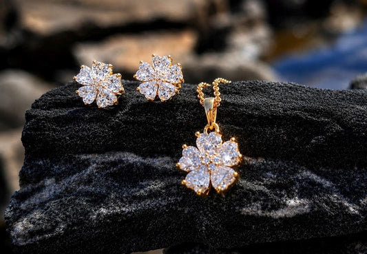Flower Moissanite Necklace & Earrings Set | 18K Gold-Plated 925 Sterling Silver