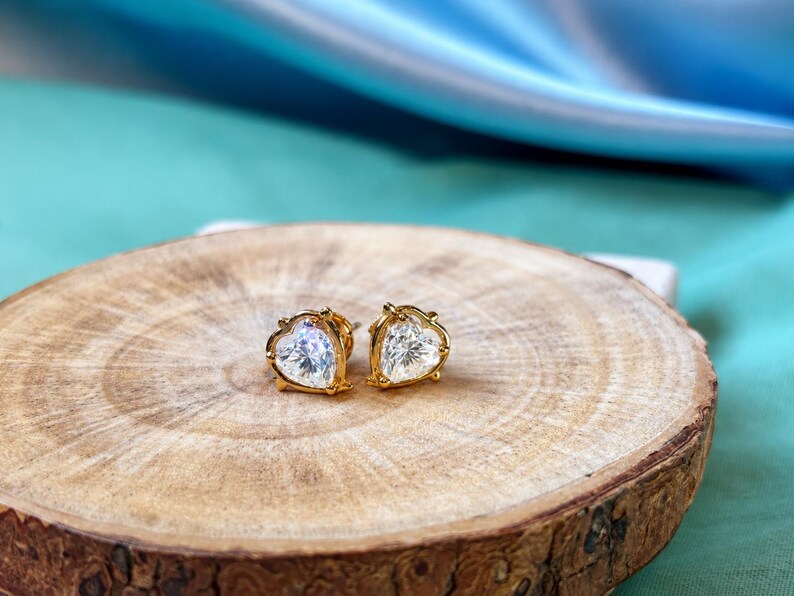 Heart Shaped Moissanite Necklace & Earrings Set | 18K Gold-Plated 925 Sterling Silver