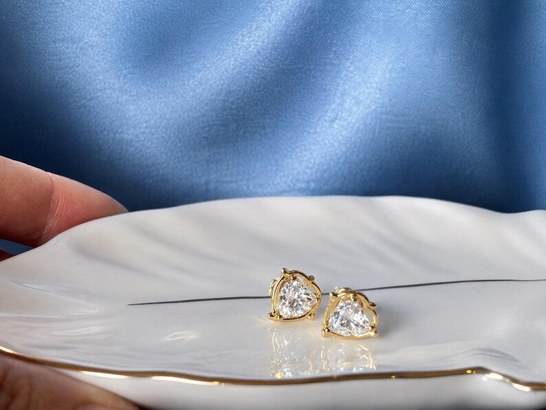 Heart Shaped Moissanite Necklace & Earrings Set | 18K Gold-Plated 925 Sterling Silver