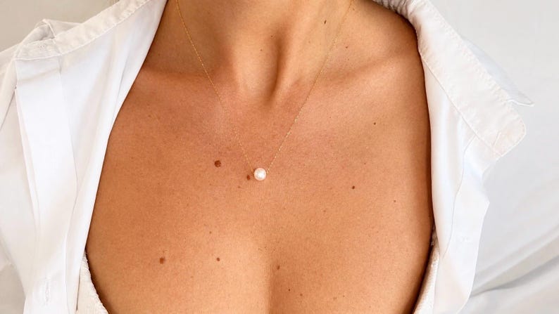 18K Solid Gold Floating Pearl Necklace 8mm Freshwater Pearl Hallmarked