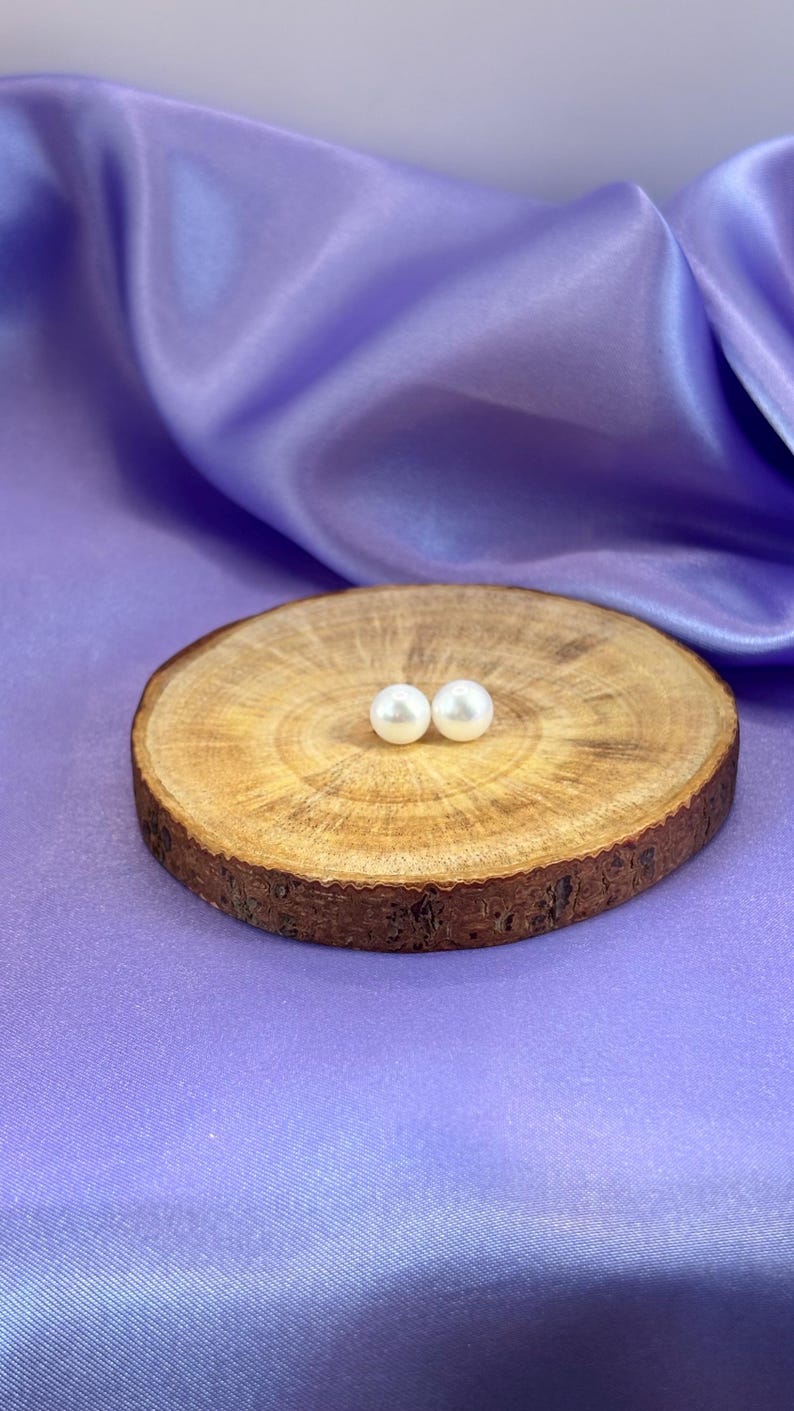 8mm Gold Plated Freshwater Pearl Stud Earrings 925 Sterling Silver