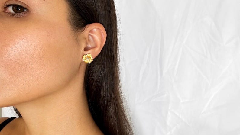 Floral Moissanite Stud Earrings | 18K Gold-Plated 925 Sterling Silver