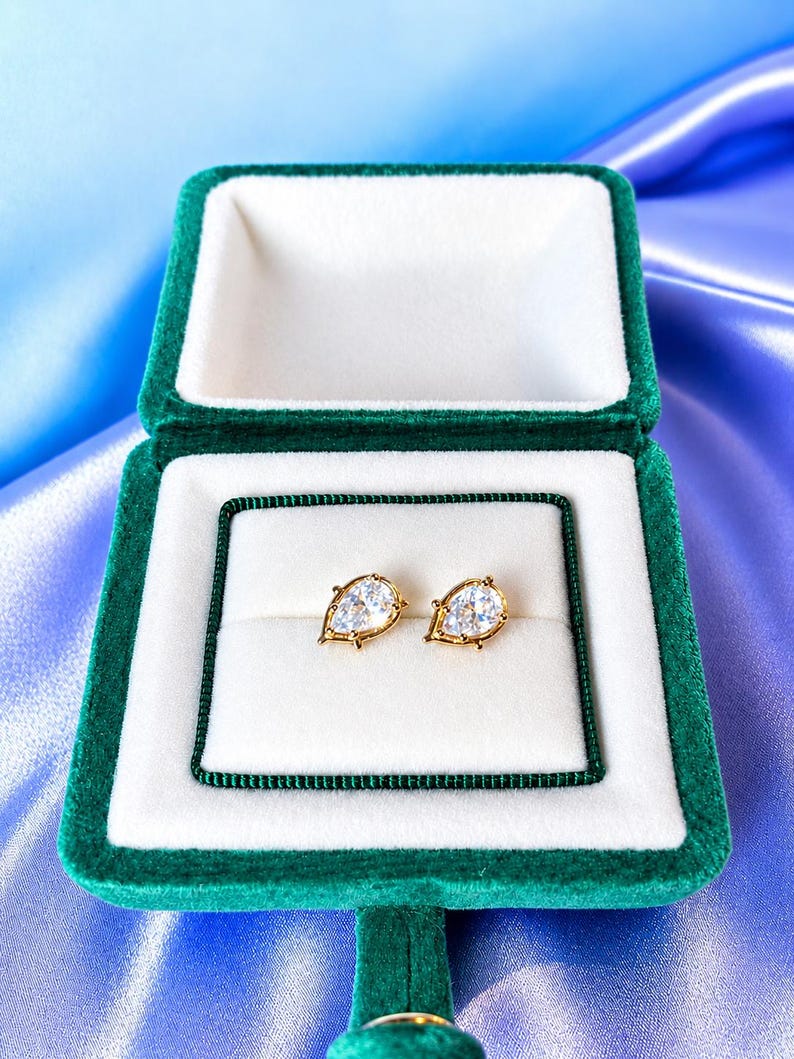 Pear Cut Moissanite Necklace & Earrings Set, 18K Gold Plated Sterling Silver Jewelry