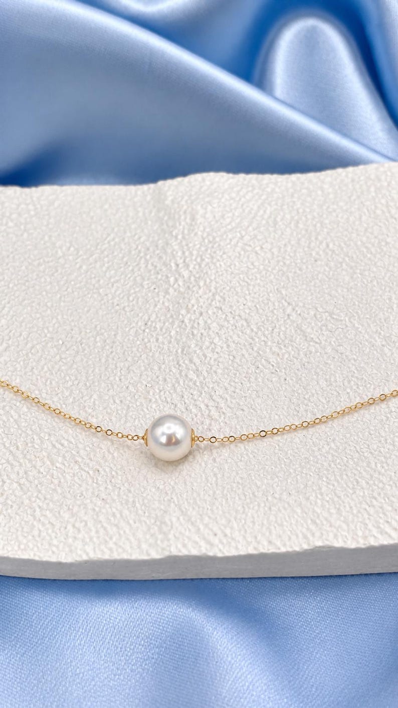 18K Solid Gold Floating Pearl Necklace 8mm Freshwater Pearl Hallmarked