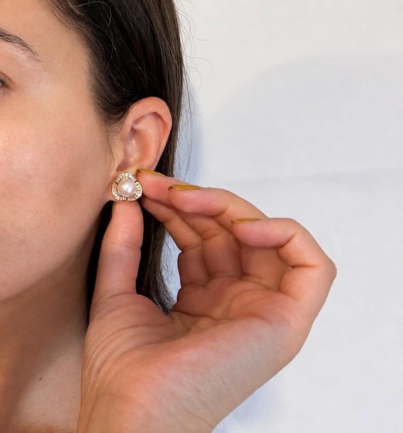 Freshwater Pearl Flower Stud Earrings | 18K Gold-Plated 925 Sterling Silver