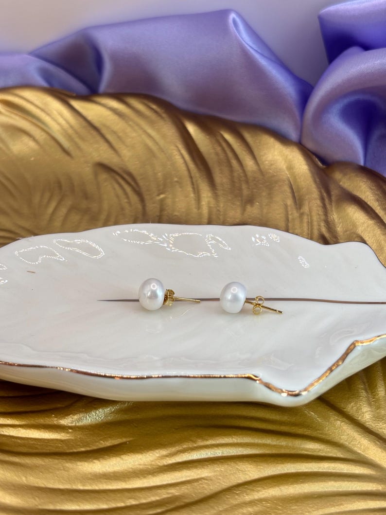 8mm Gold Plated Freshwater Pearl Stud Earrings 925 Sterling Silver