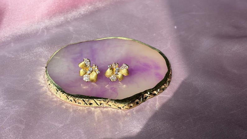 Vintage Floral Moissanite Stud Earrings | 18K Gold-Plated 925 Sterling Silver