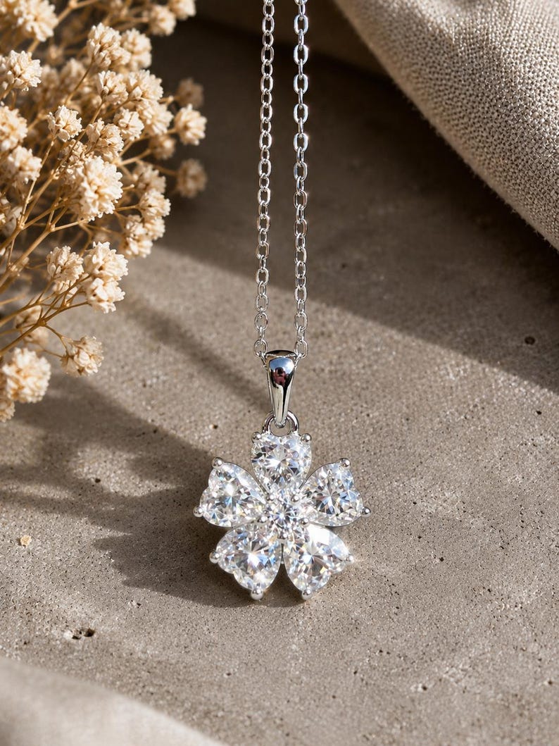 2CT Moissanite Flower Necklace, 925 Sterling Silver Floral Pendant, Sparkly Dainty Jewellery, Gift for Her