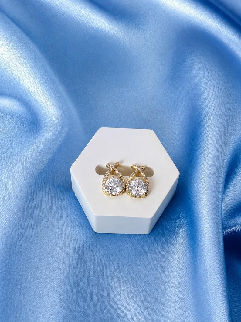 18K Gold-Plated Moissanite Stud Earrings | Round Pave Halo Sterling Silver