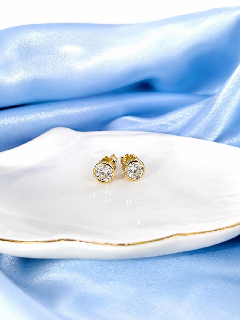 6x5mm Moissanite Bezel Stud Earrings | 18K Gold-Plated Sterling Silver
