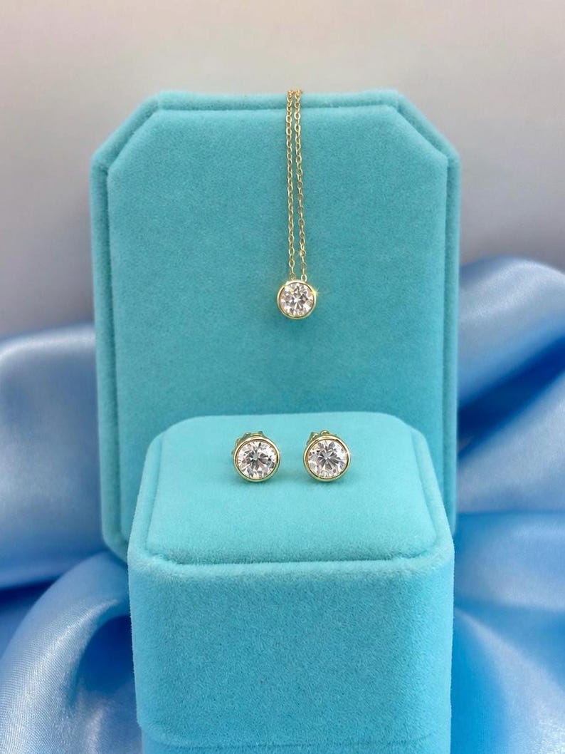 2CT Moissanite Necklace & Earrings Set | Gold-Plated 925 Sterling Silver