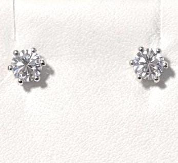 Moissanite Stud Earrings 2 Carat, 925 Sterling Silver Brilliant Sparkly Studs, Classic Everyday Earrings