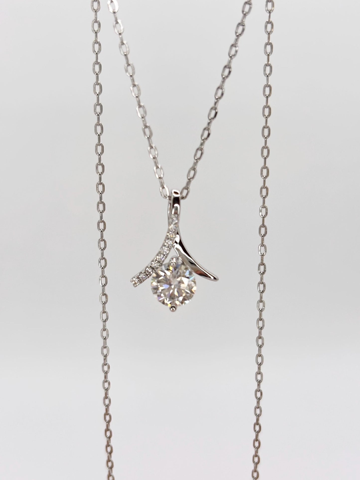 Moissanite Drop Pendant Necklace 1 Carat, 18K White Gold Plated Minimalist Everyday Luxury Jewelry