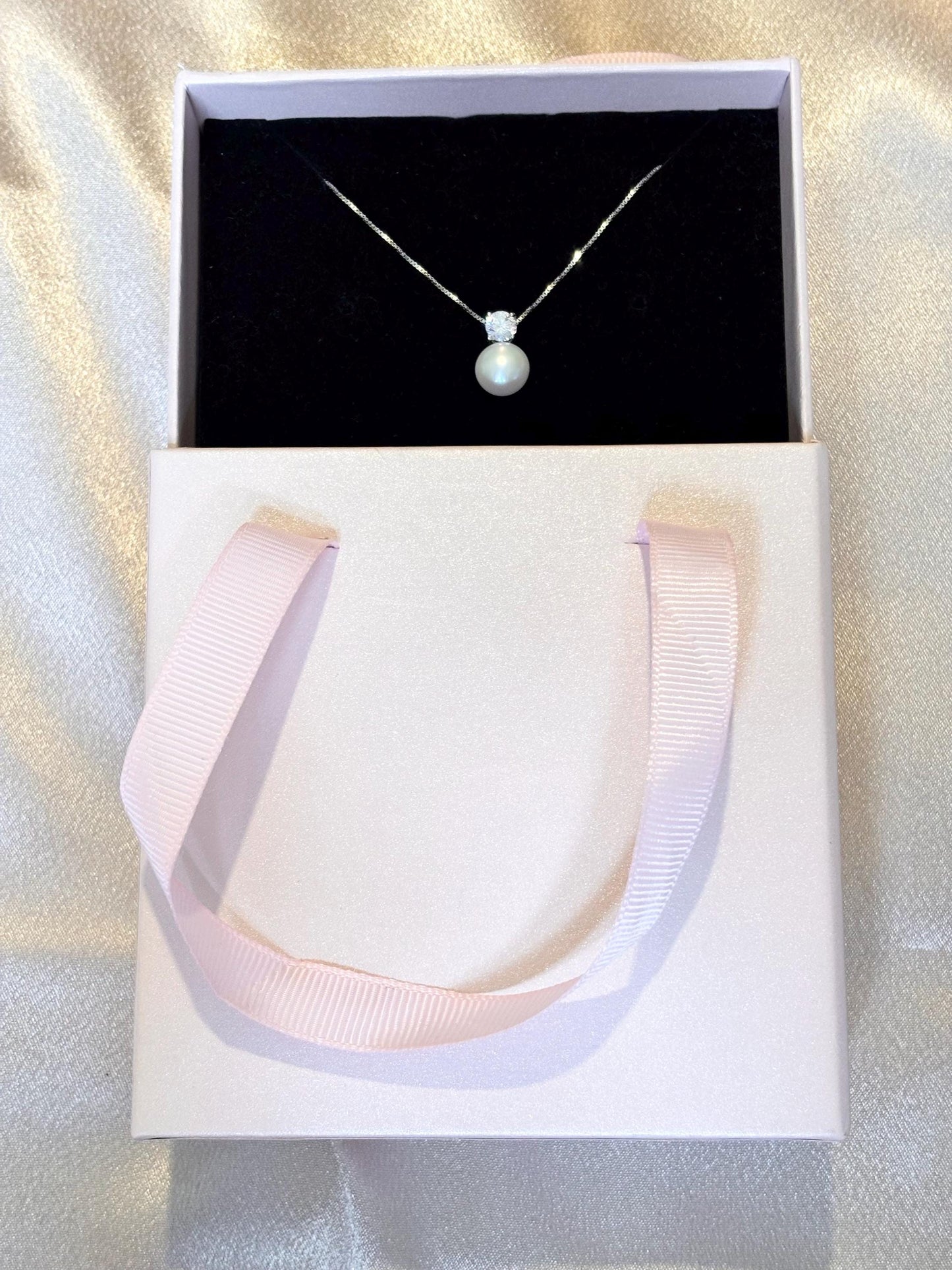 Freshwater Pearl Zircon Pendant, 925 Sterling Silver Chain, Dainty Minimalist Jewelry, Bridal Bridesmaid Accessory
