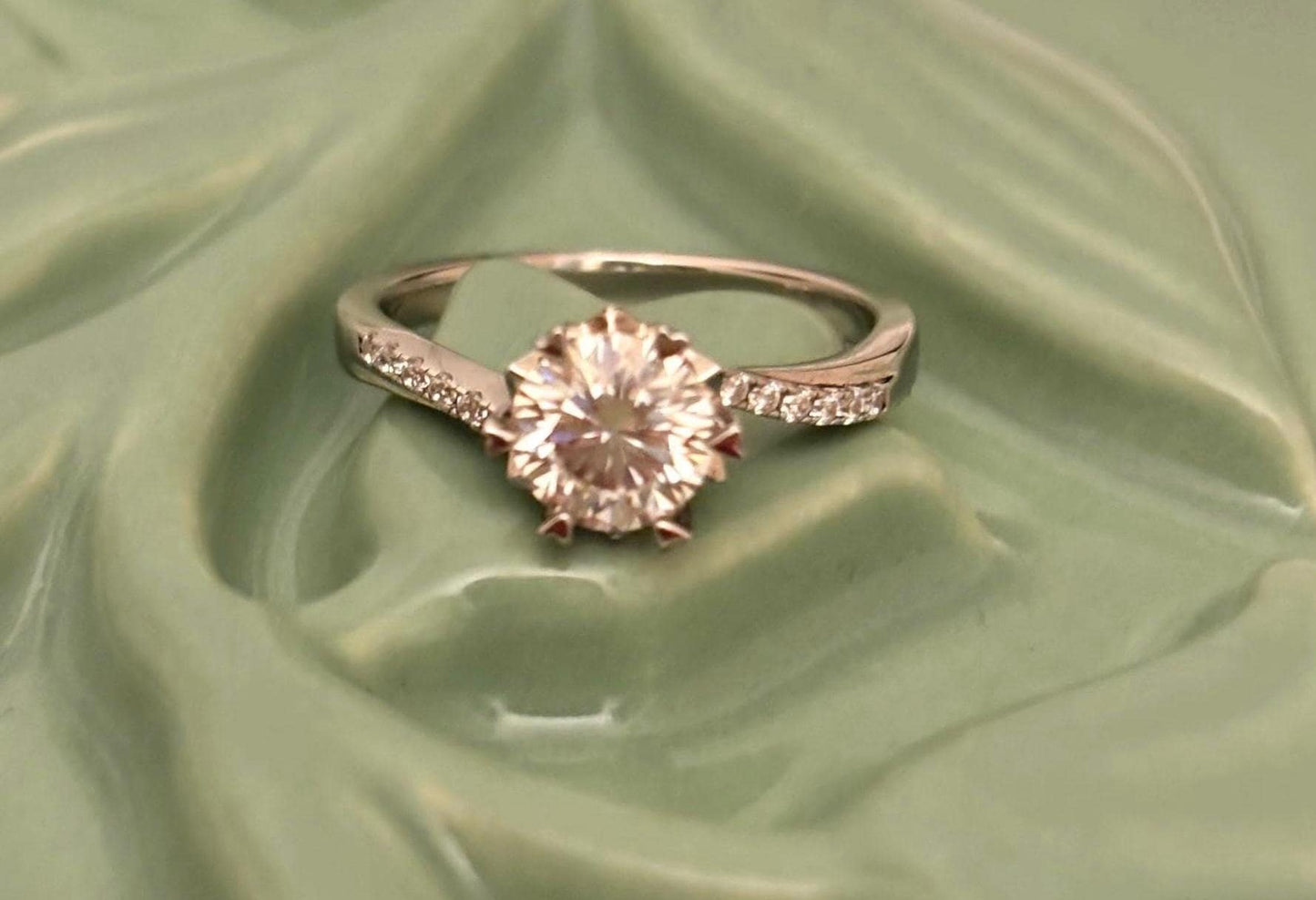 Round Moissanite Halo Ring 1 Carat, Sterling Silver Bridal Ring Diamond Alternative Engagement Jewelry
