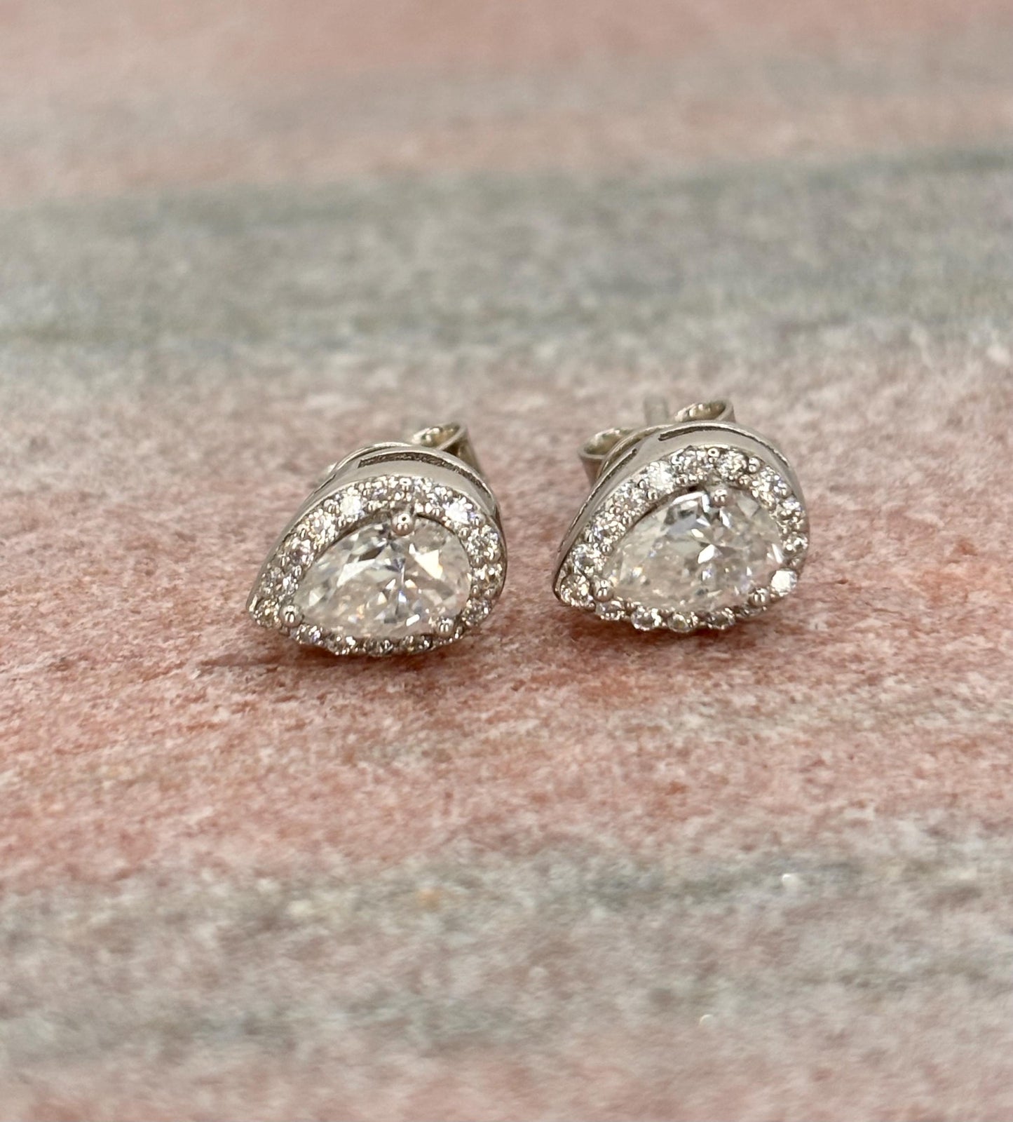 Pear Moissanite Stud Earrings 1 Carat, Sterling Silver Dainty Earrings, Elegant Classic Everyday Jewelry