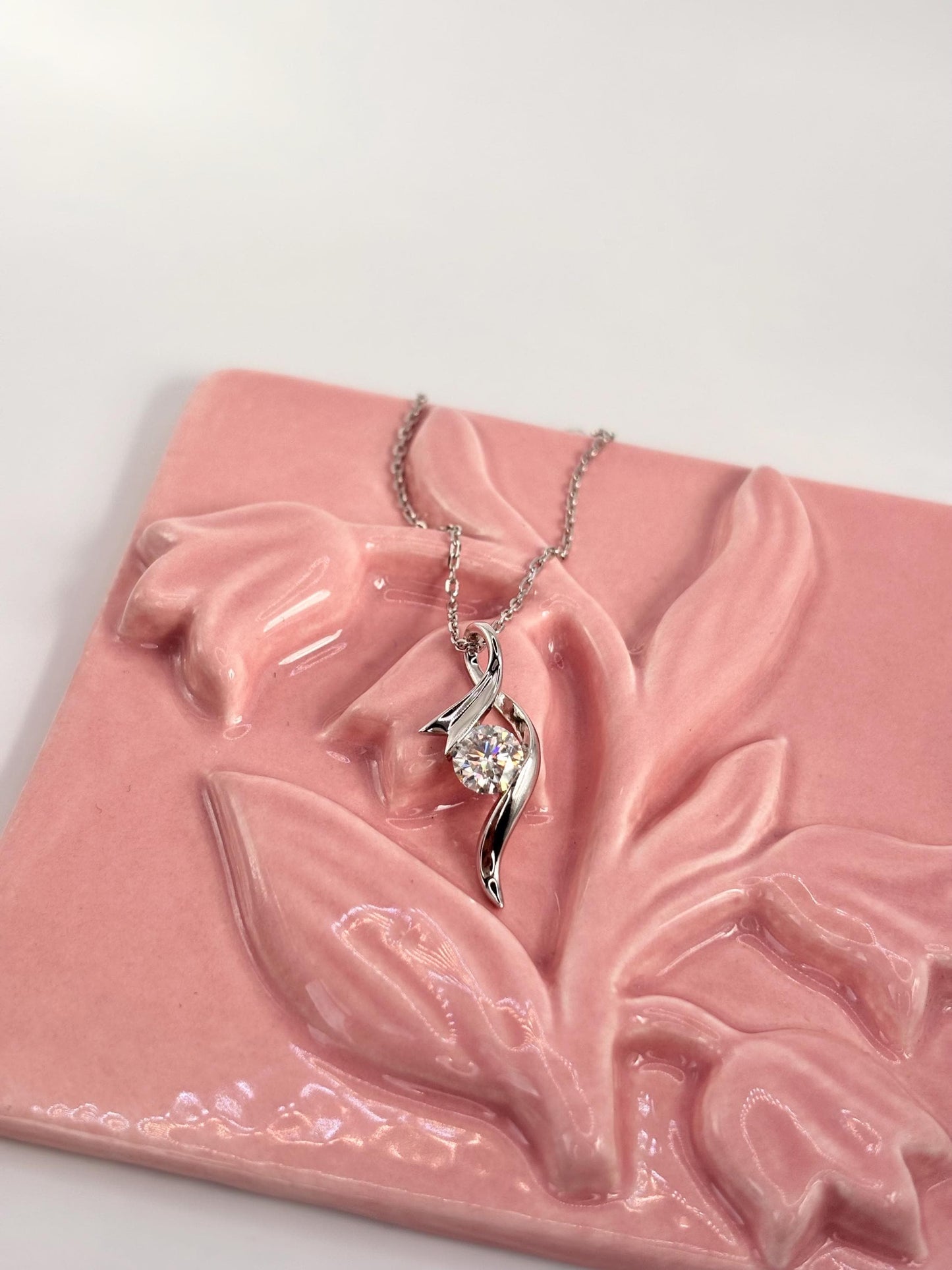 1.00 Carat Moissanite Twist Pendant Necklace, 18K White Gold Plated Sterling Silver