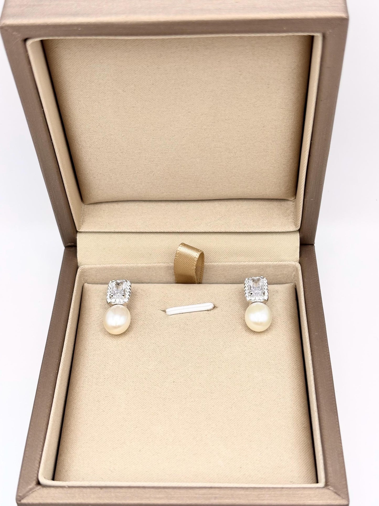 Freshwater Pearl Cubic Zirconia Stud Earrings – 925 Sterling Silver Jewellery