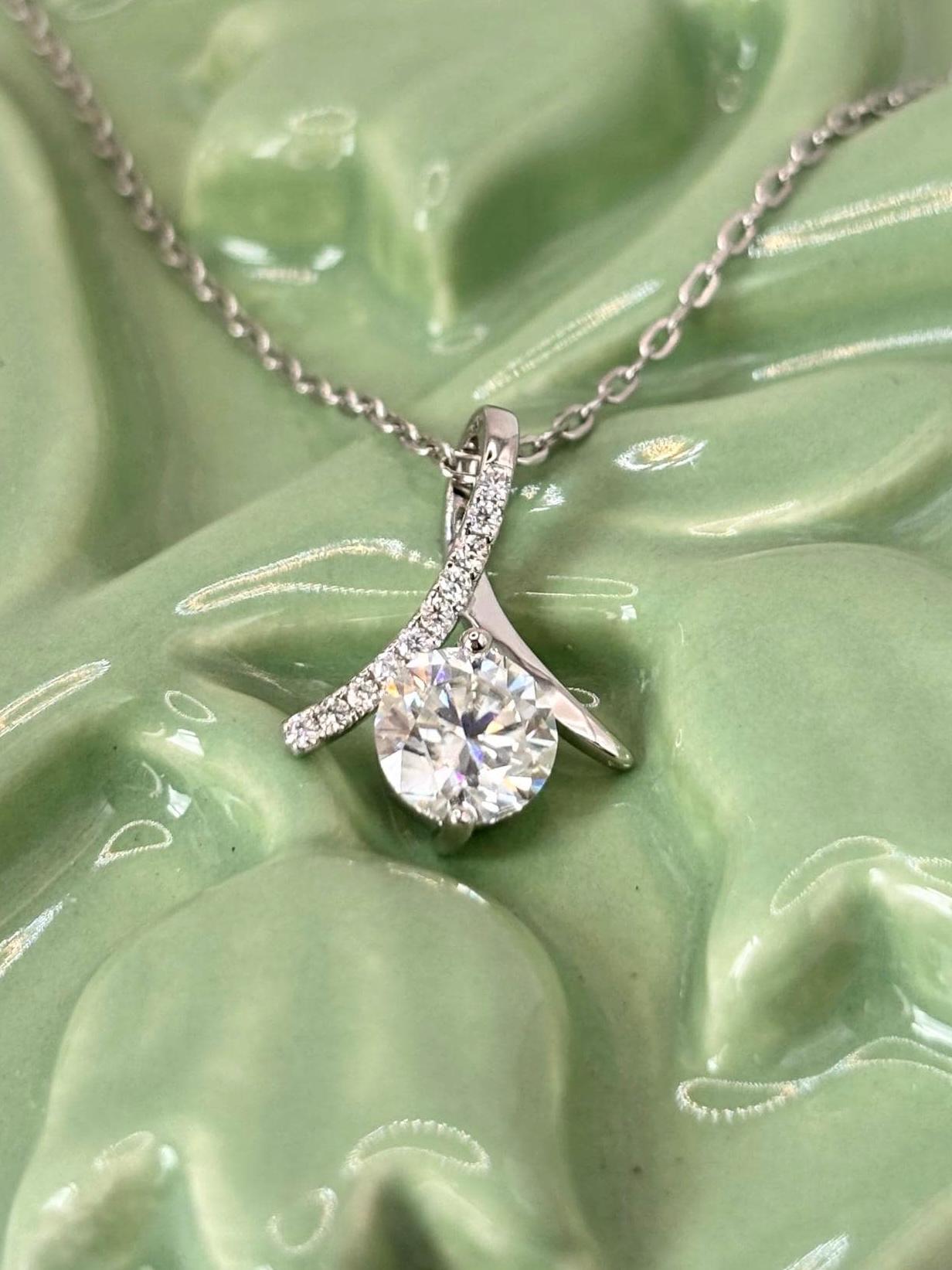 Moissanite Drop Pendant Necklace 1 Carat, 18K White Gold Plated Minimalist Everyday Luxury Jewelry