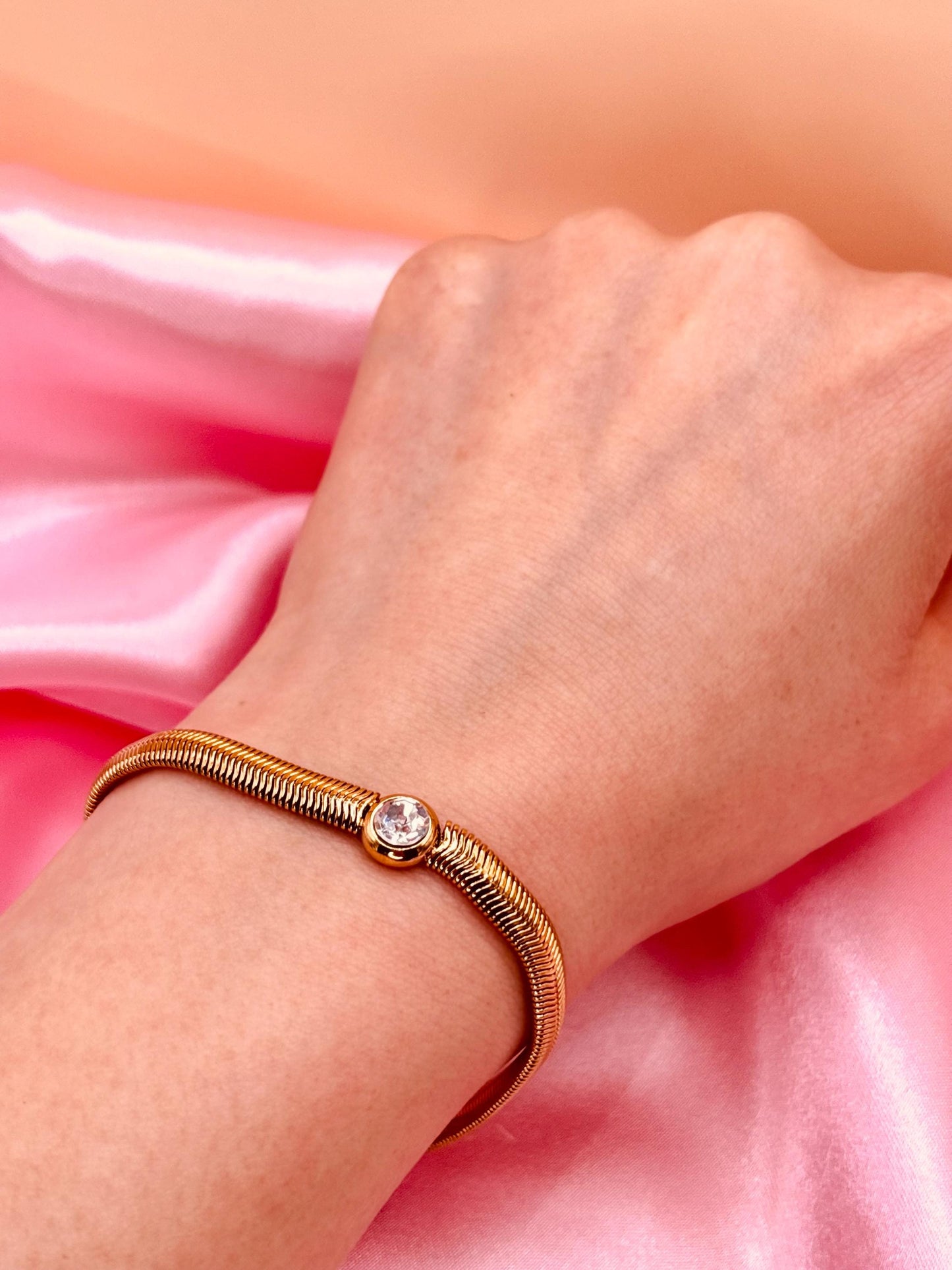 Gold Snake Chain Bracelet with Crystal Accent – Minimalist Modern Jewelry