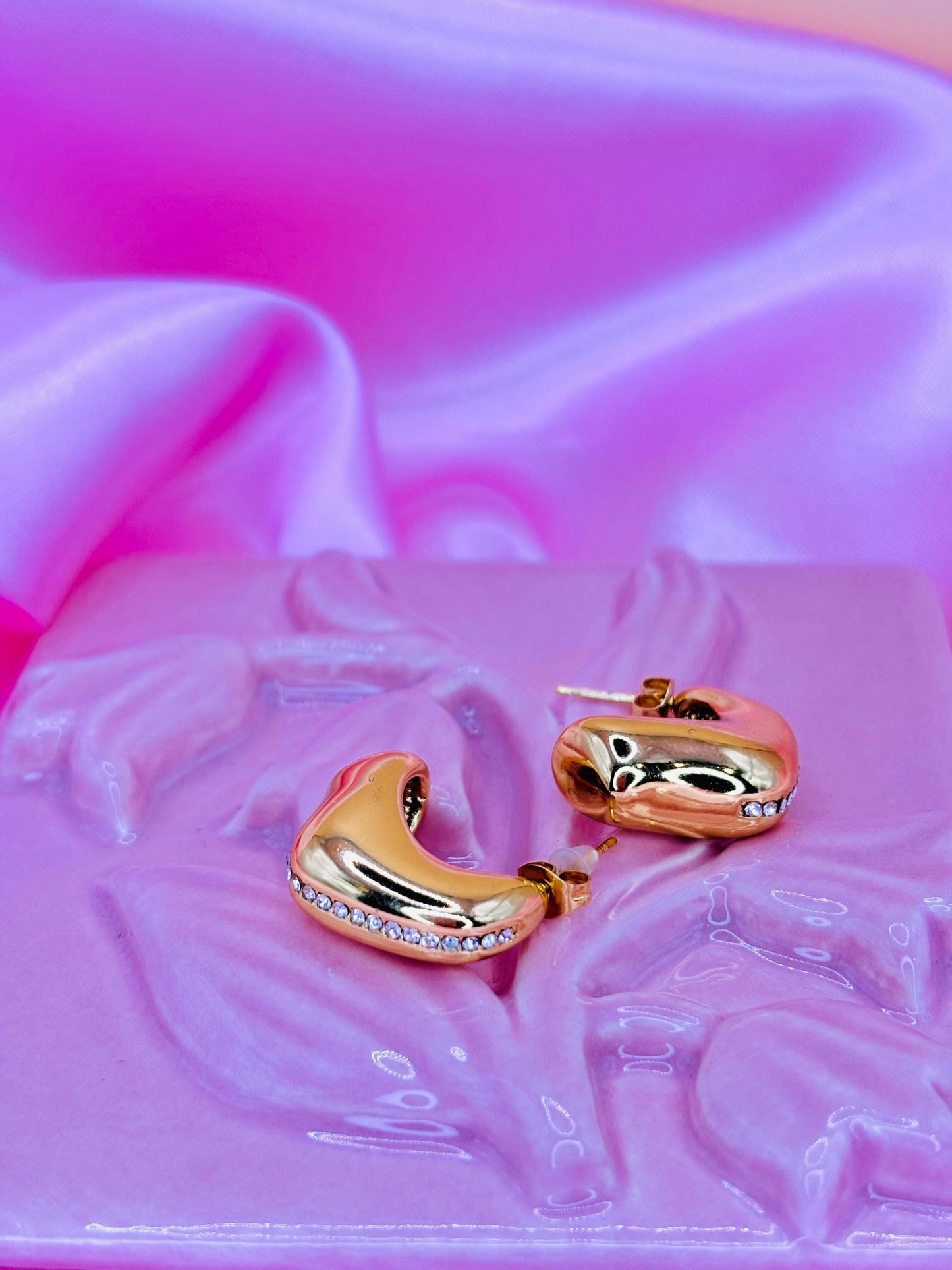 Gold Plated Curved Statement Stud Earrings with Crystal Accent – Sculptural Modern Gold Jewellery