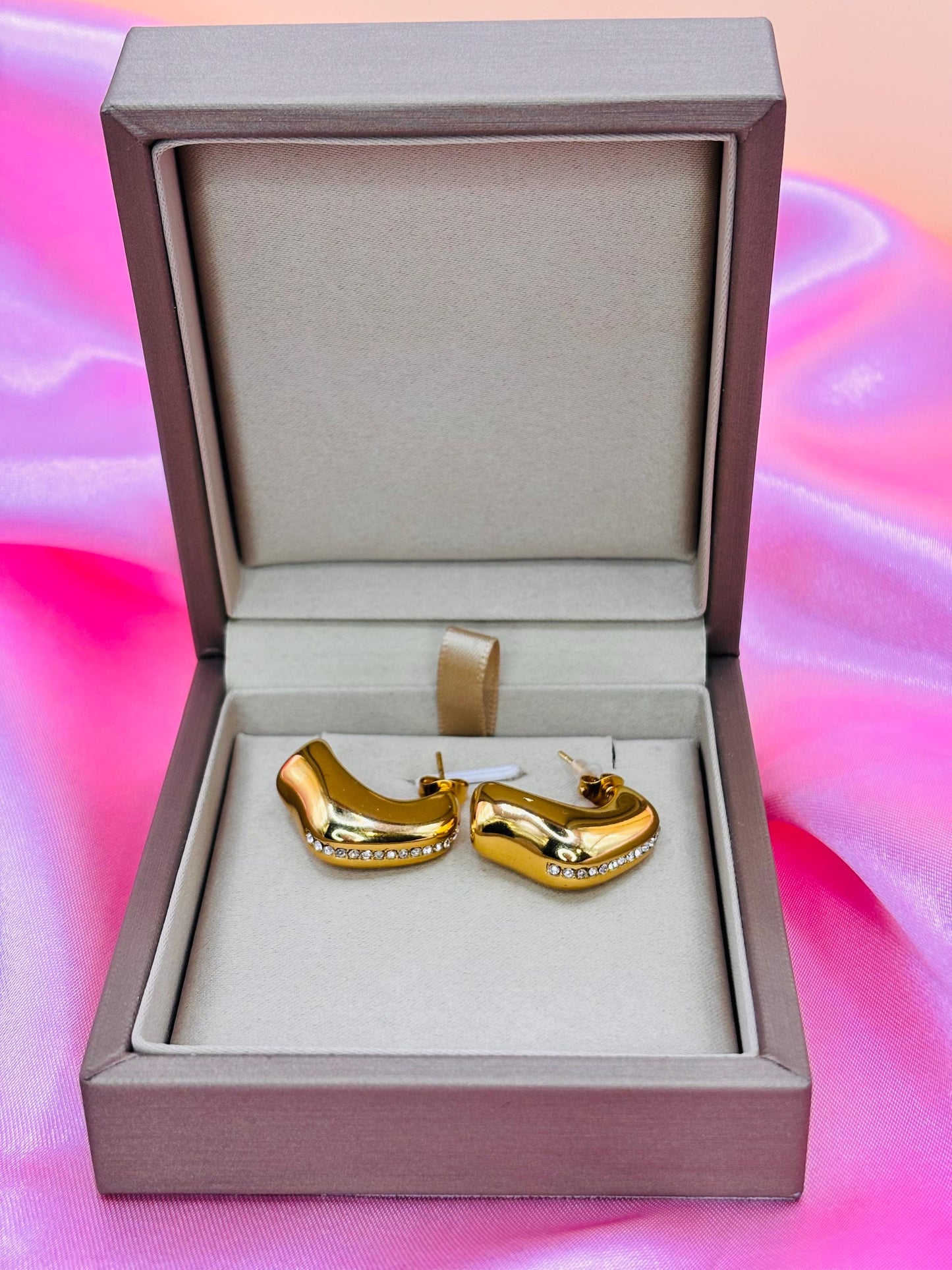 Gold Plated Curved Statement Stud Earrings with Crystal Accent – Sculptural Modern Gold Jewellery