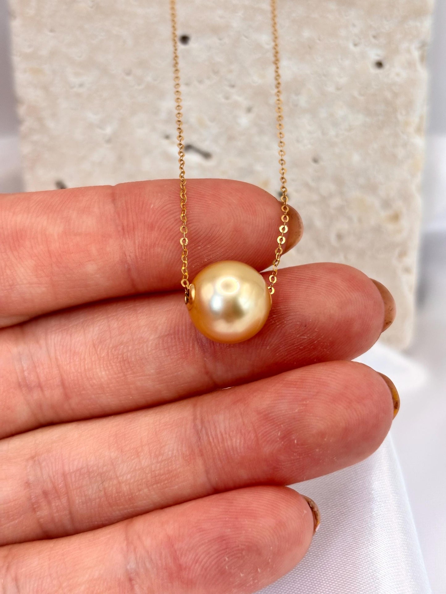 Certified 18K Gold South Sea Pearl Necklace, Floating Golden Pendant, Minimalist Luxury Jewellery