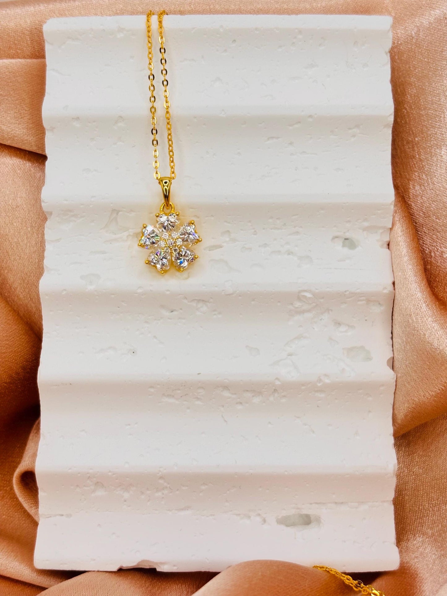 18K Gold Plated Moissanite Flower Necklace, Sterling Silver Floral Pendant, Sparkling Gift for Her