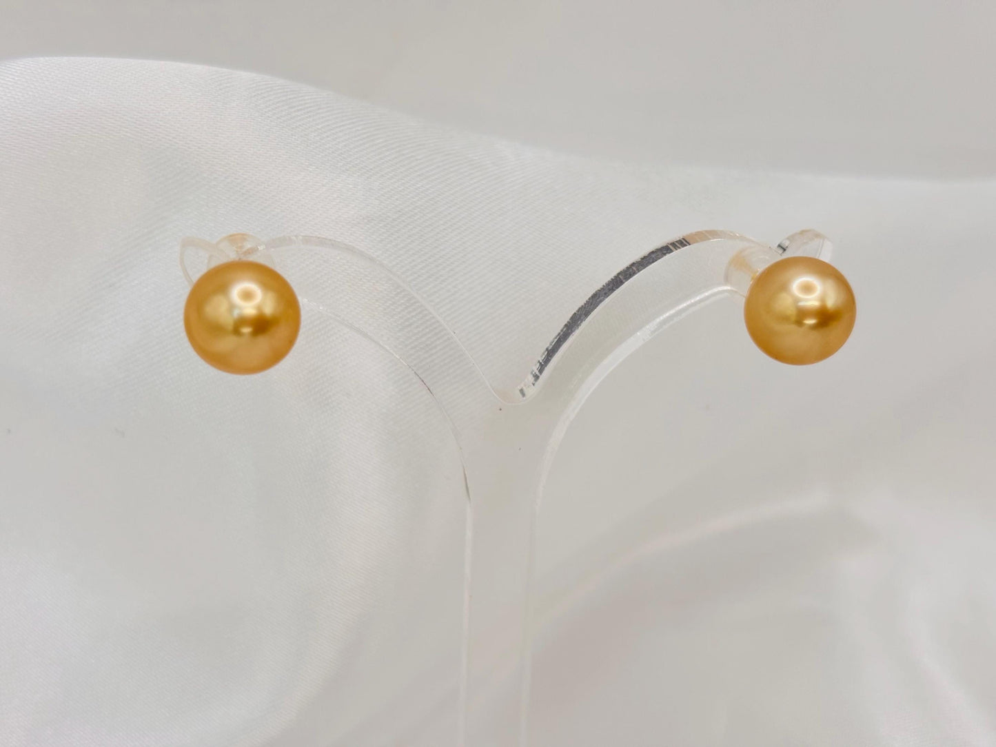 Certified 18K Gold South Sea Pearl Necklace, Floating Golden Pendant, Minimalist Luxury Jewellery